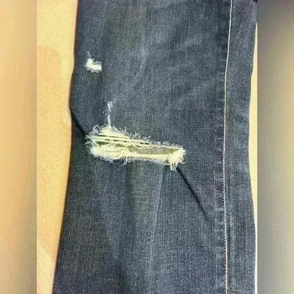 Express flare high waisted jeans distressed - Picture 2 of 15